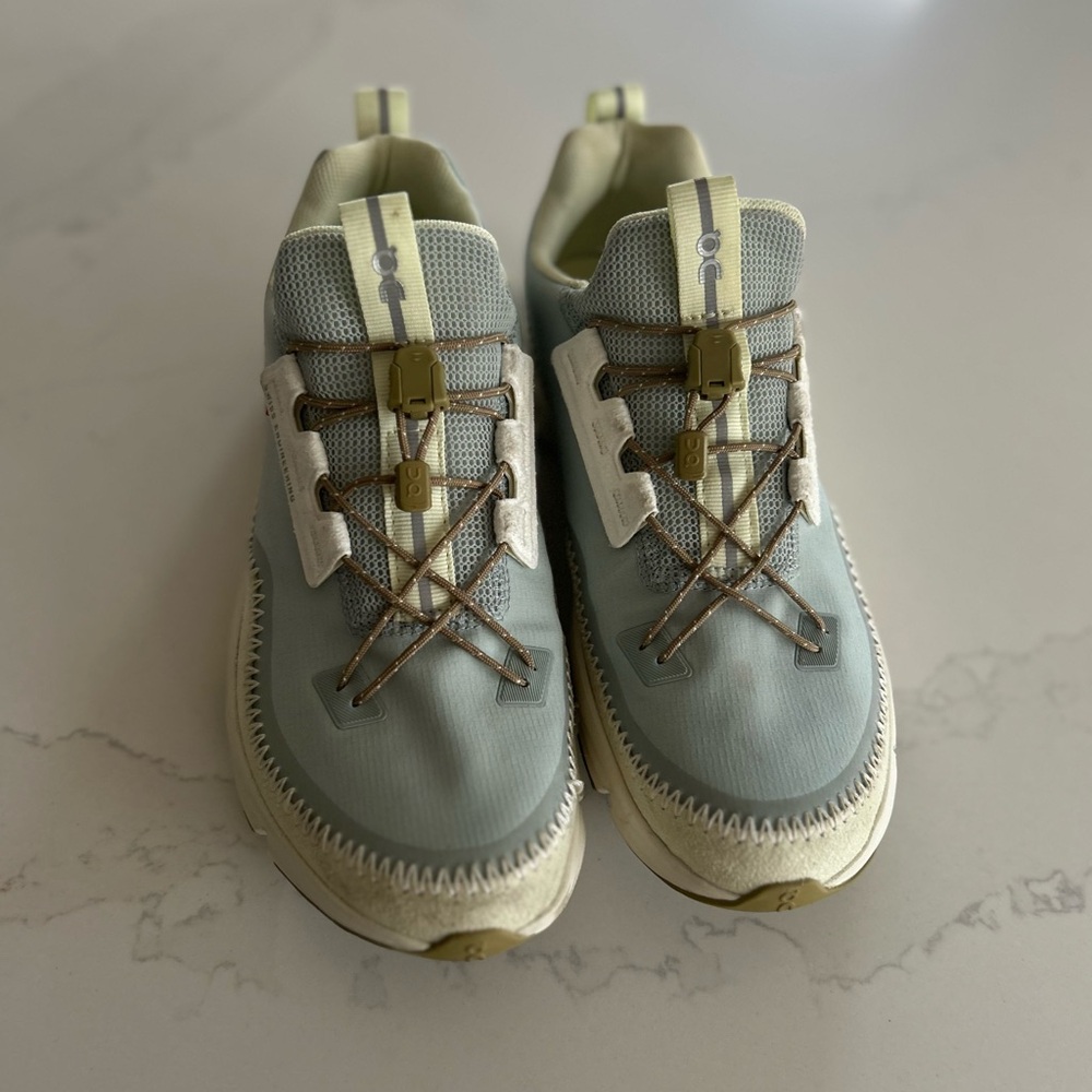 Women's Sneakers in Blue and Green. Barely worn, on cloud